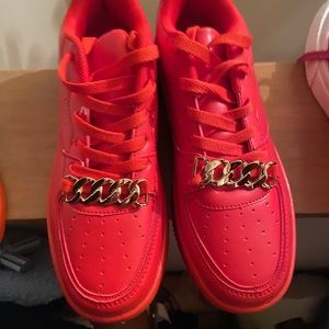 Gorgeous red sneakers